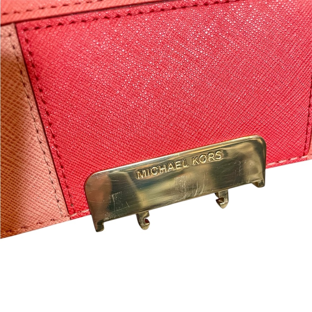 Michael Kors Pink Patchwork Saffiano Leather Convertible Clutch Removable Strap - Picture 5 of 10